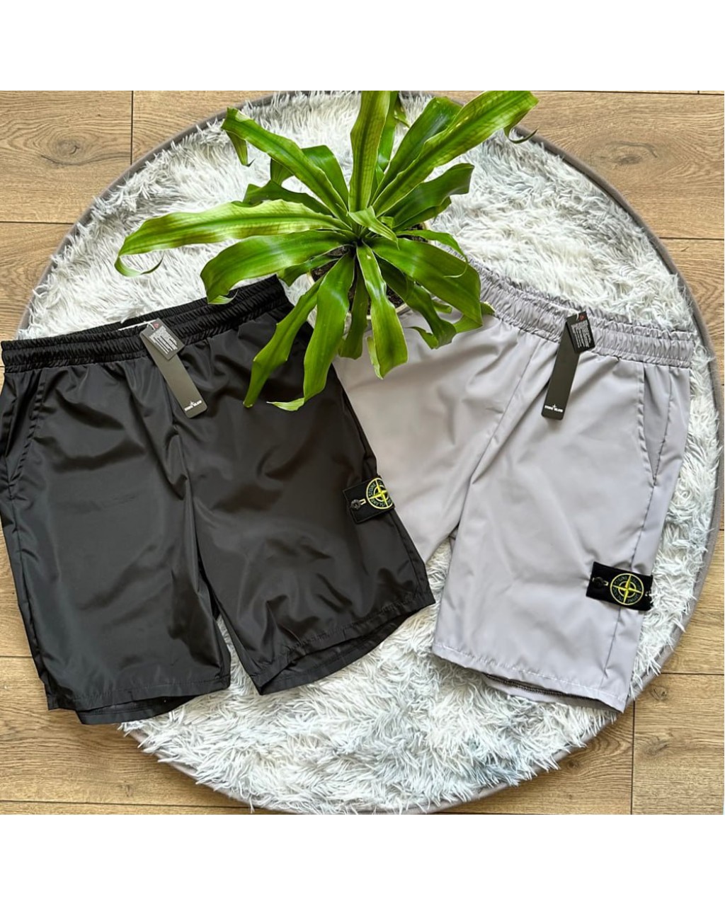 Шорти Stone Island Gore-Tex