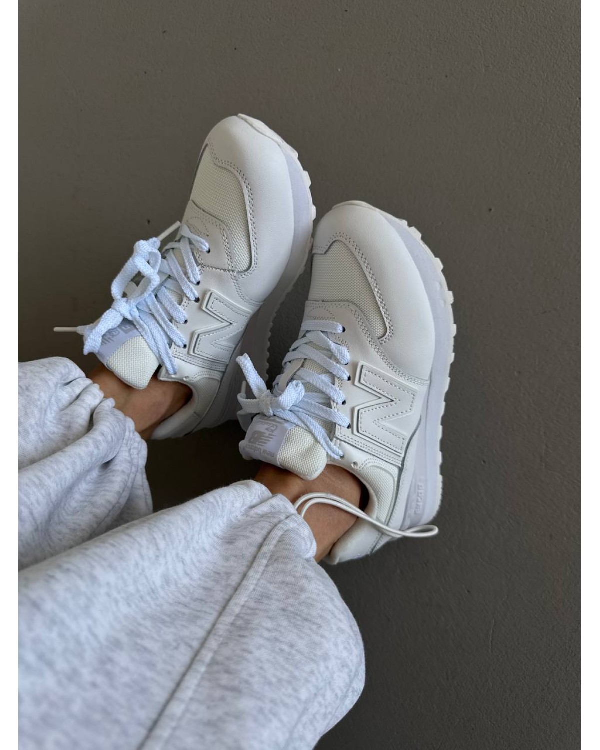 New Balance 574 White Leather/ Net