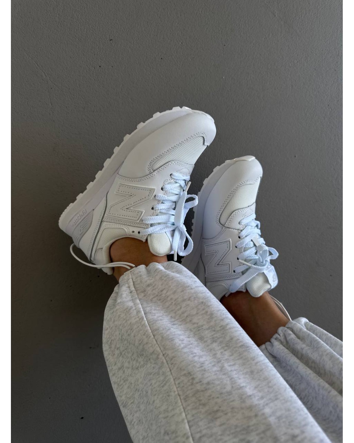 New Balance 574 White Leather/ Net