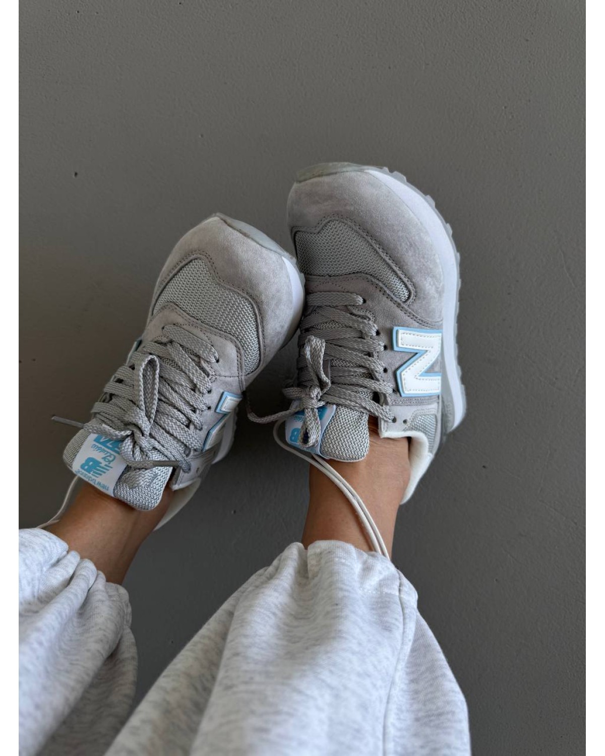 New Balance 574 Light Grey / Blue