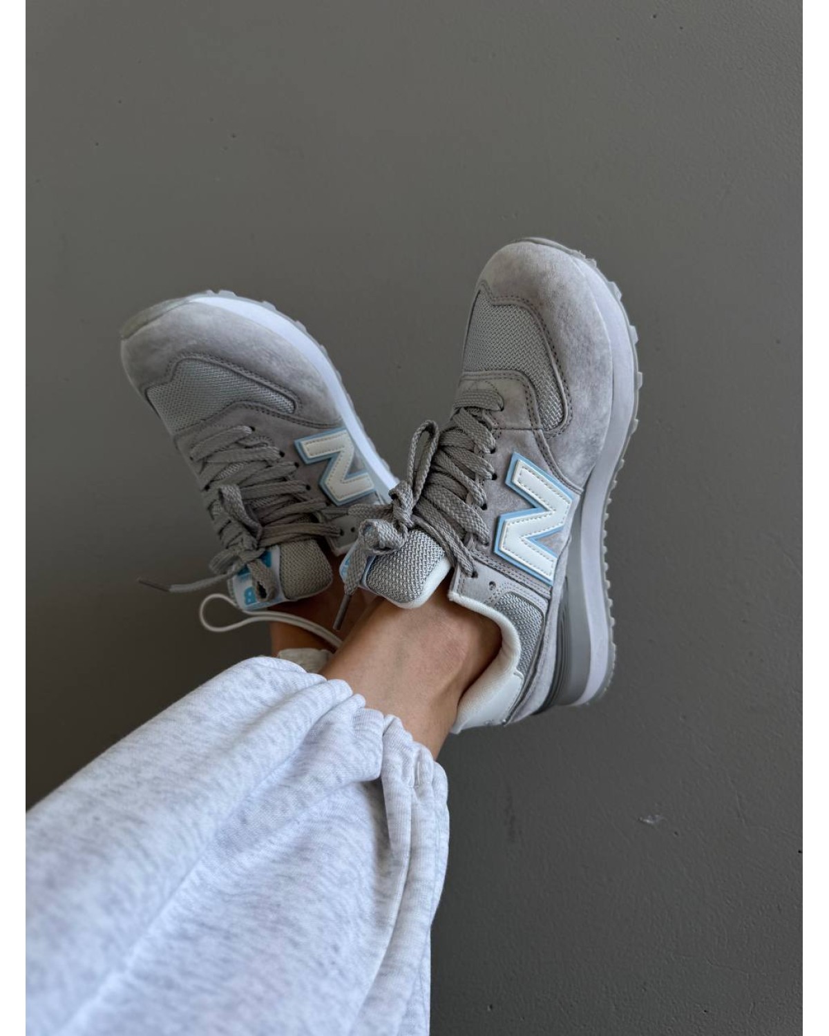New Balance 574 Light Grey / Blue