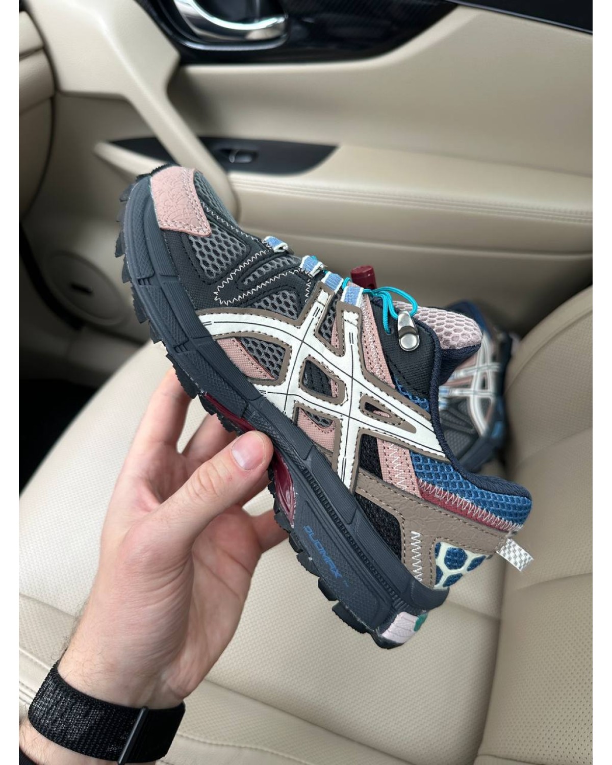 Asics GEL Kahana 8