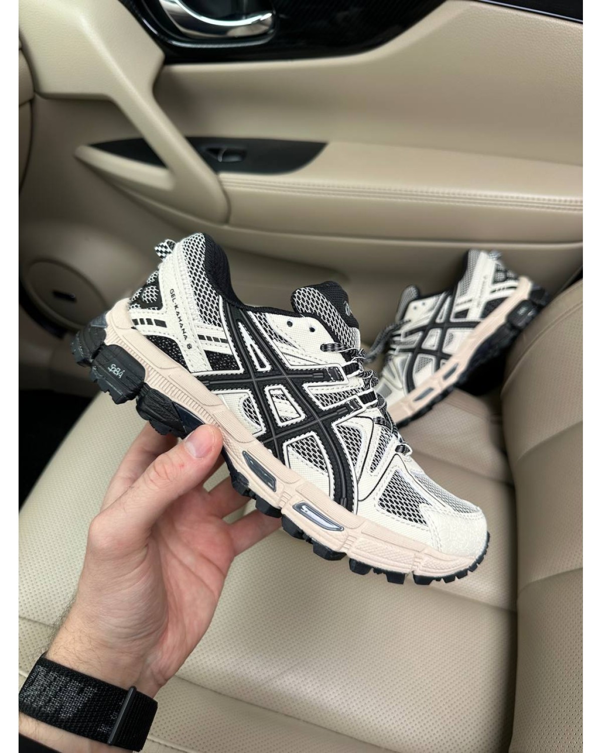 Asics GEL Kahana 8
