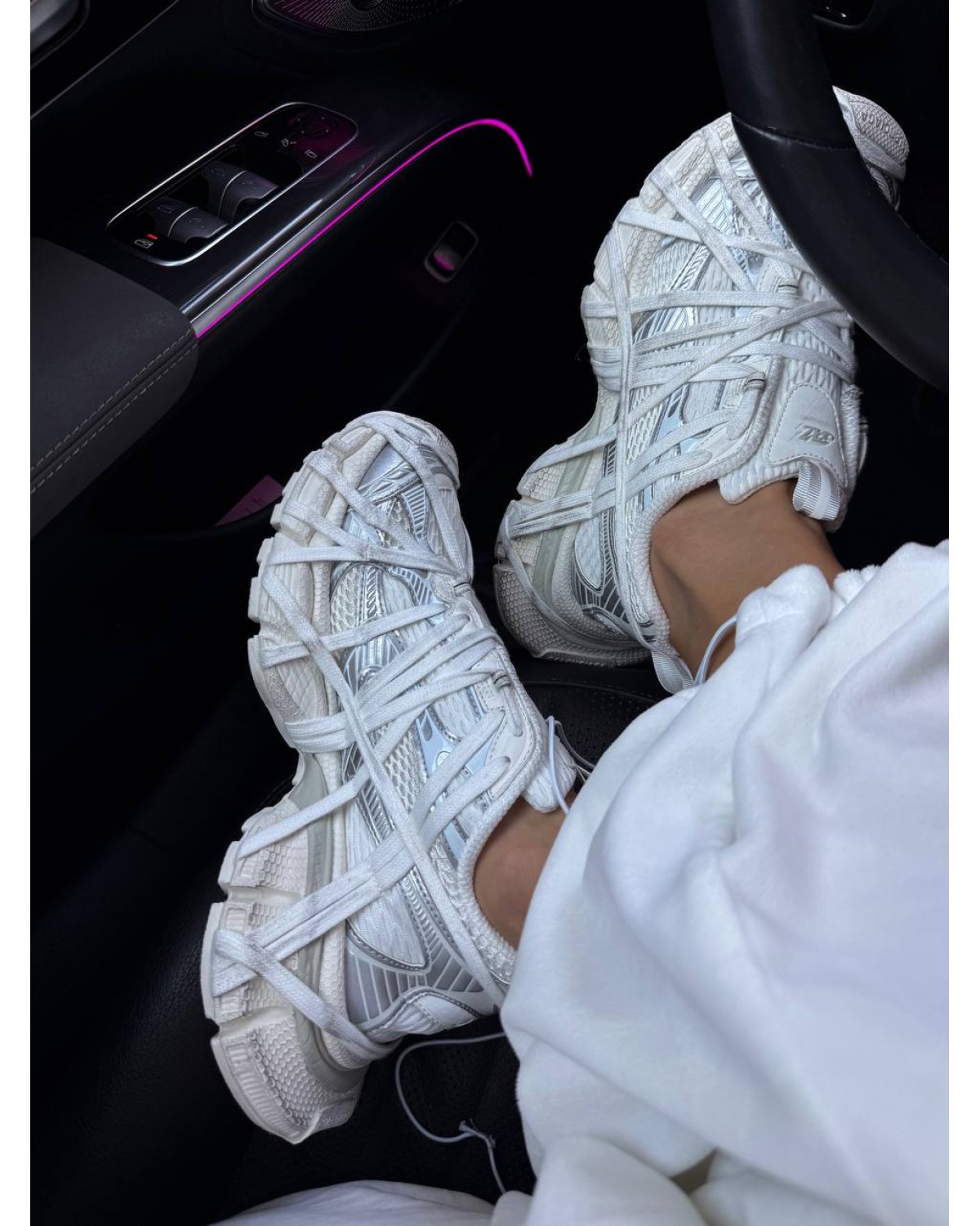 Balenciaga 3XL Extreme Lace White Silver