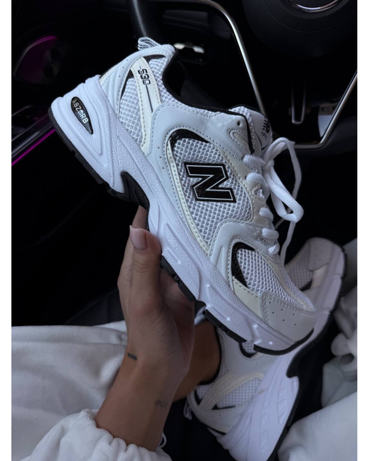 New Balance 530 White/Black