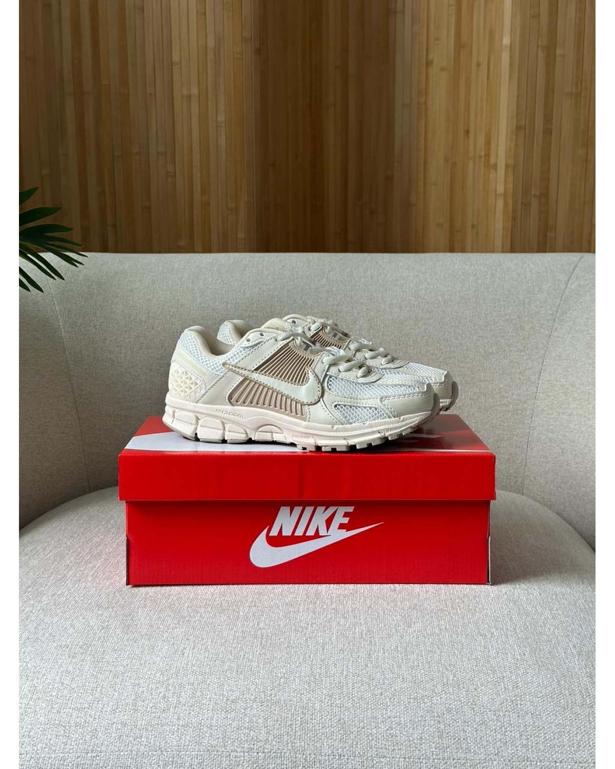Nike Air Zoom Vomero 5 Sail Light Orewood Brown