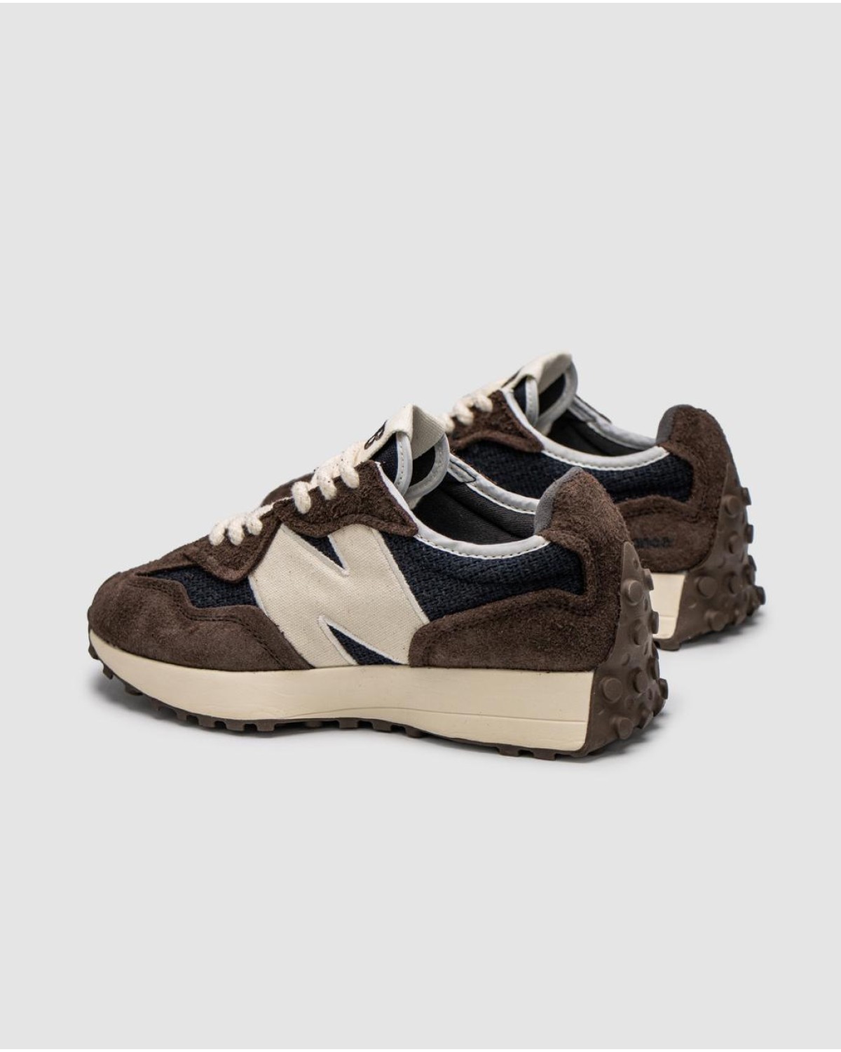 New Balance 327 Brailed Rich Earth Brown