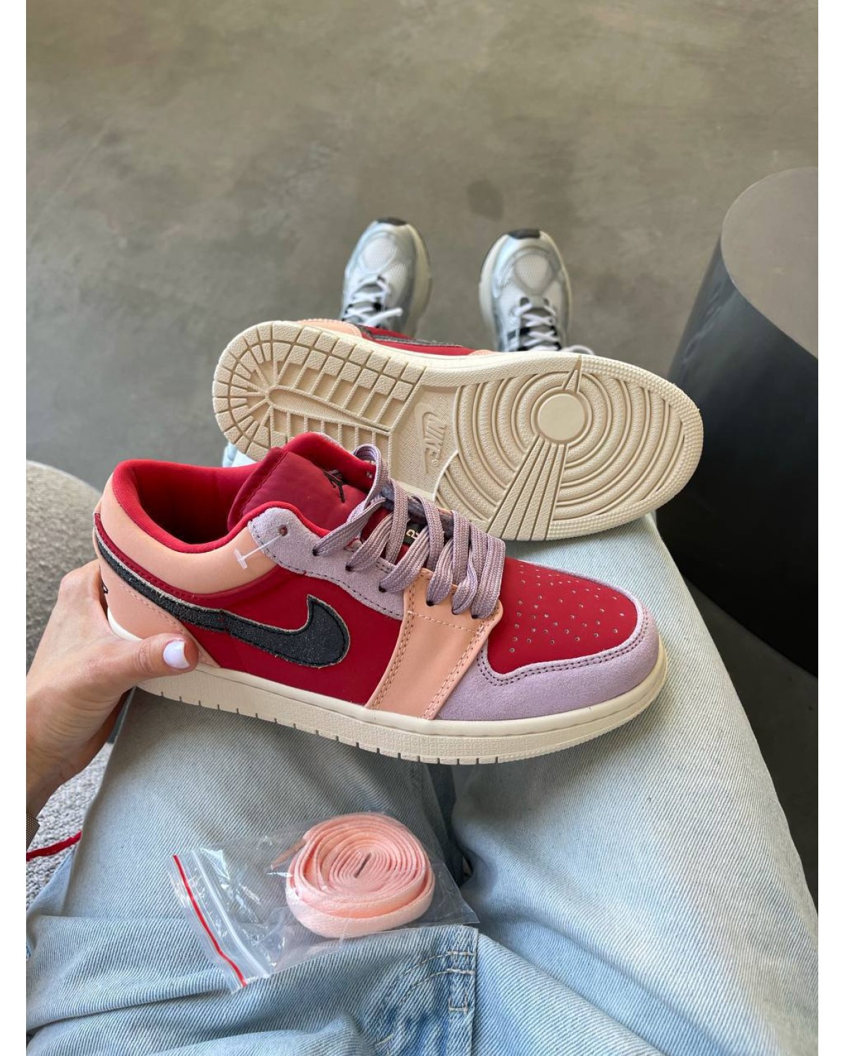 Nike Air Jordan Low