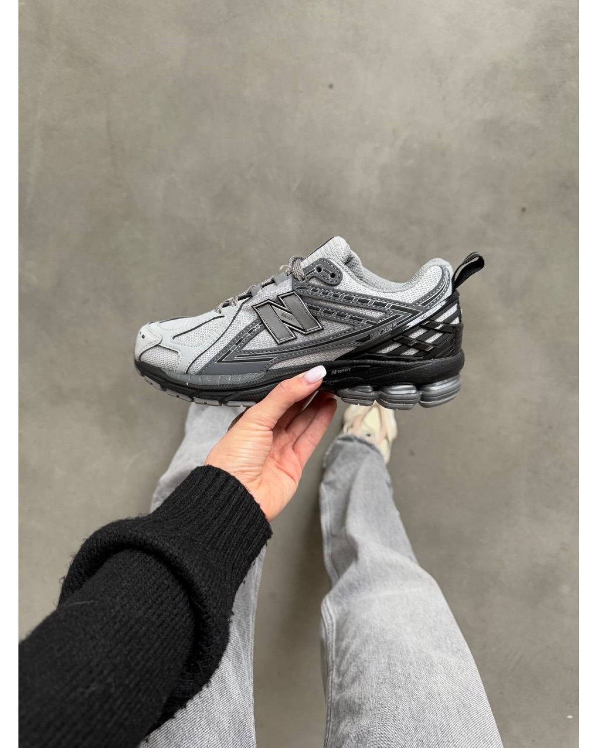 New Balance 1906R Grey