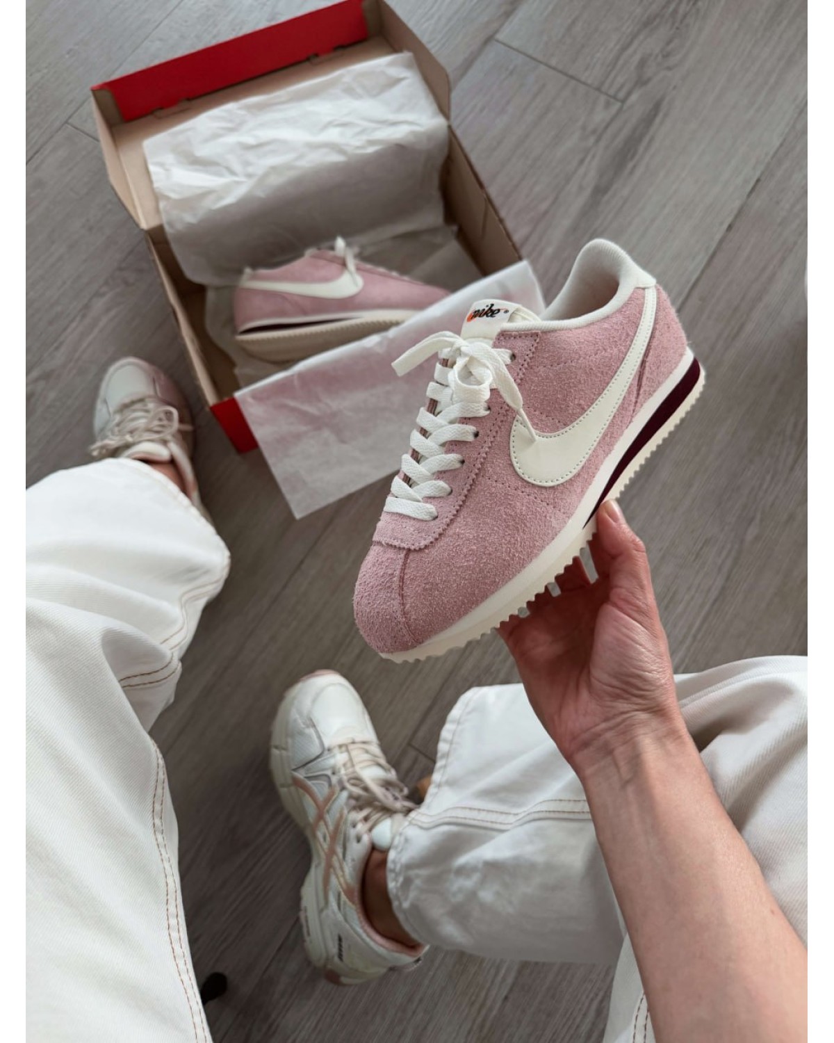 Nike Cortez SE College pink