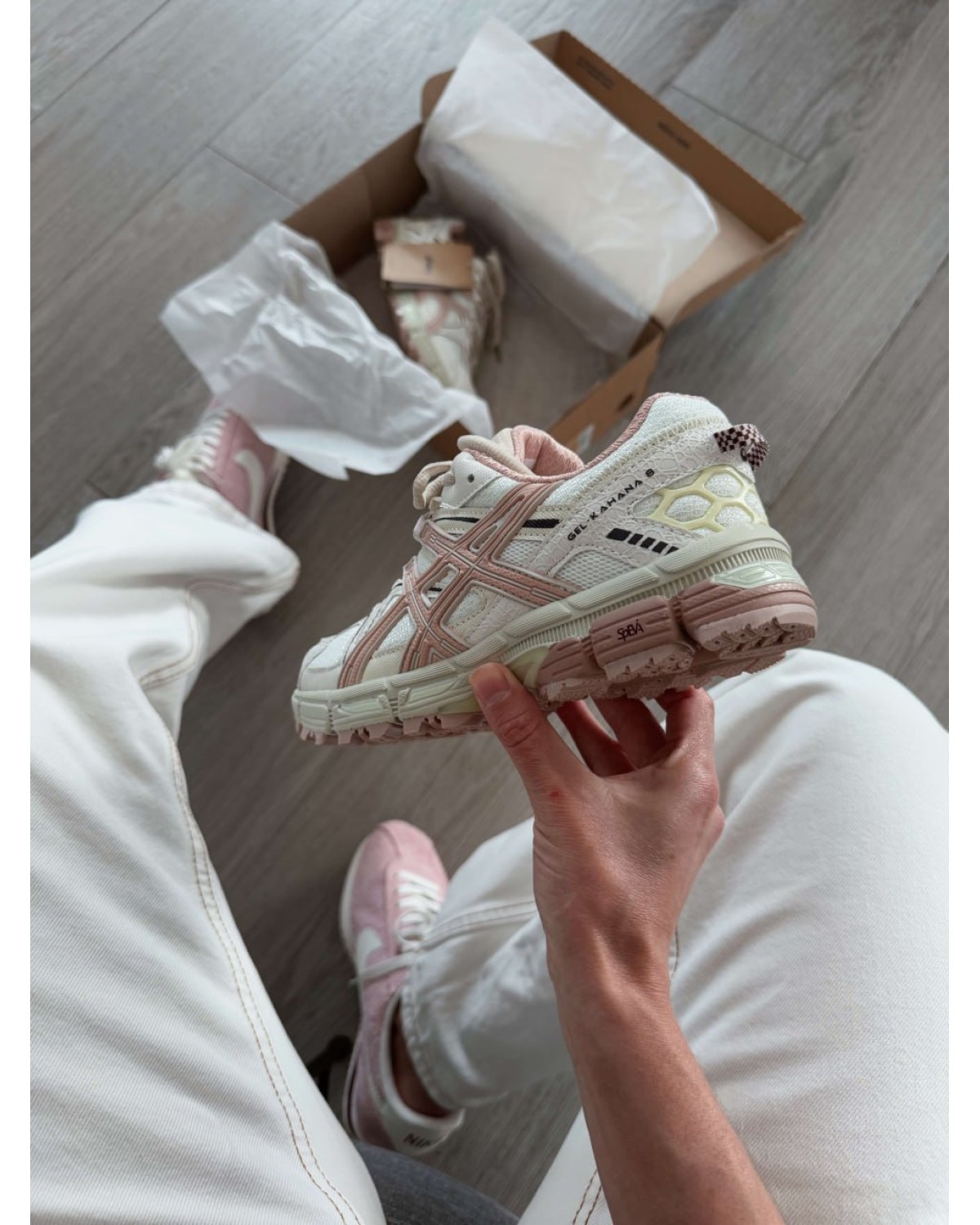 Asics Wmns Gel Kahana 8 White Pink