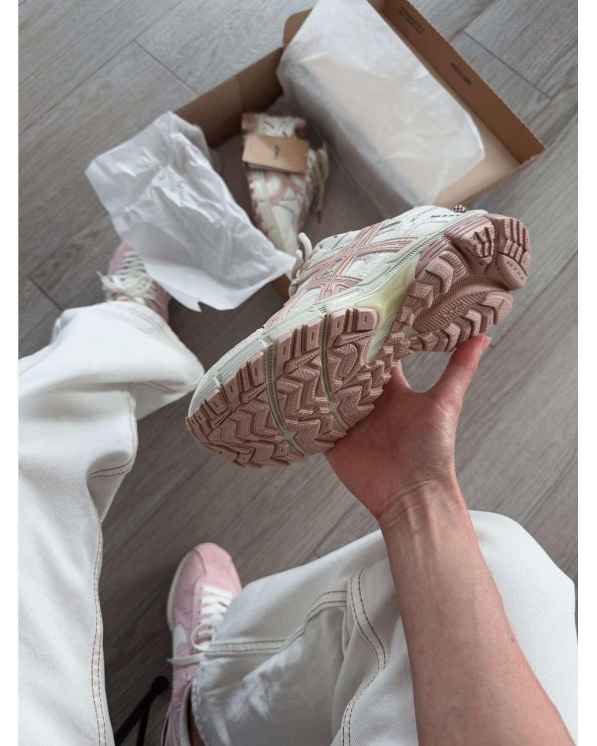 Asics Wmns Gel Kahana 8 White Pink
