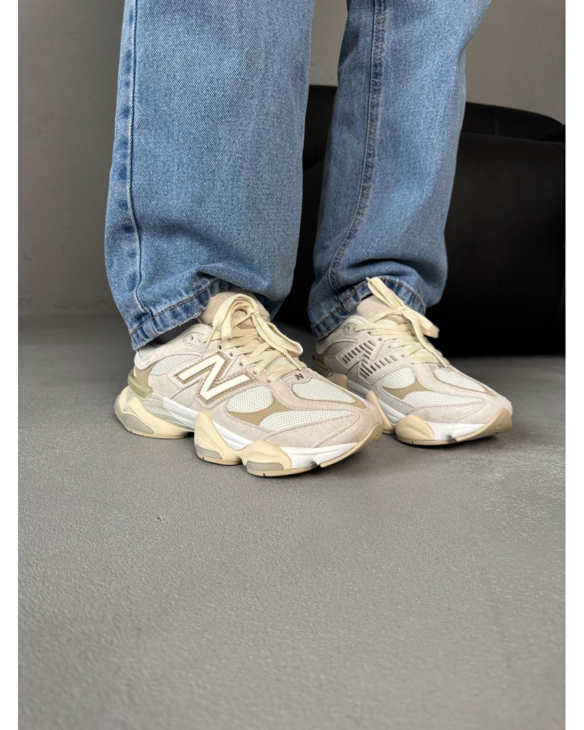 New Balance 9060 Light Beige