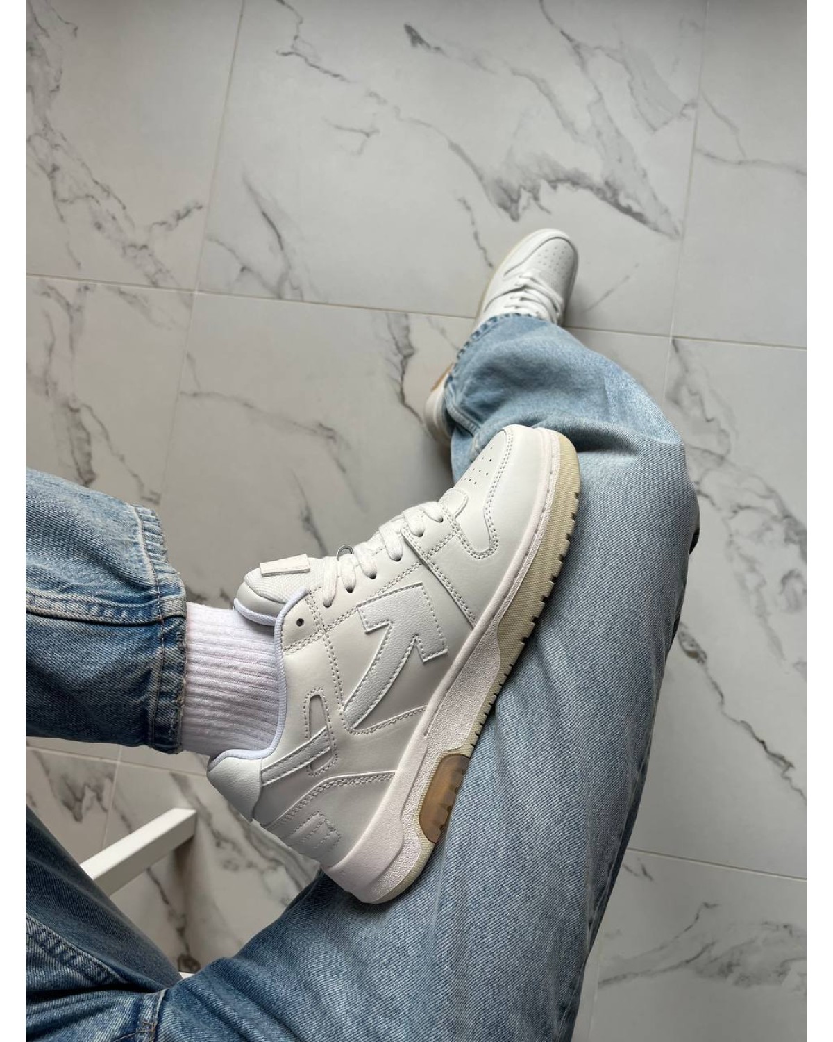 Off-White Out of Office For Walking