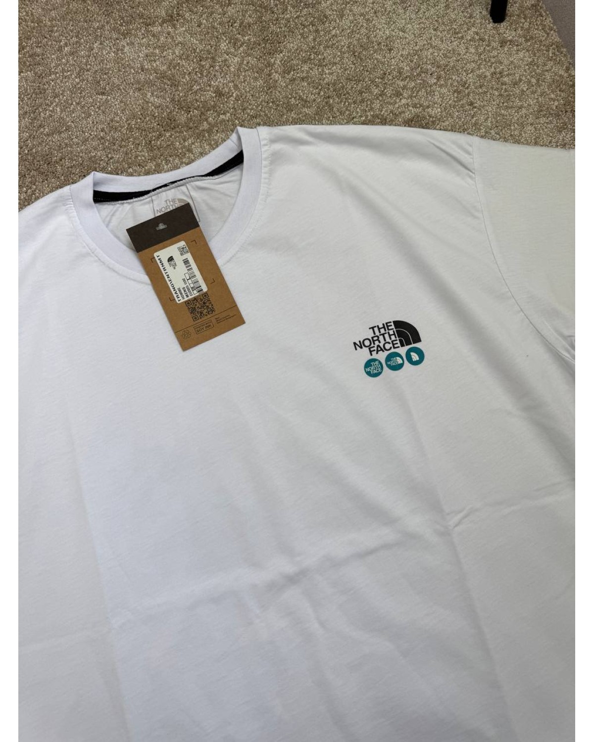 Футболка The North Face біла