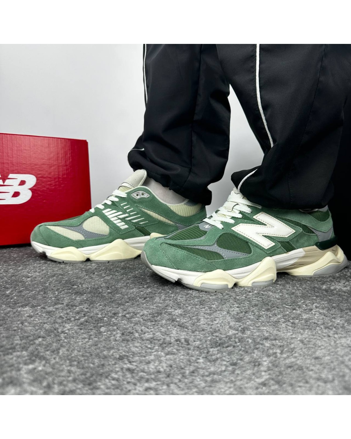 New Balance 9060 Nori Green Beige