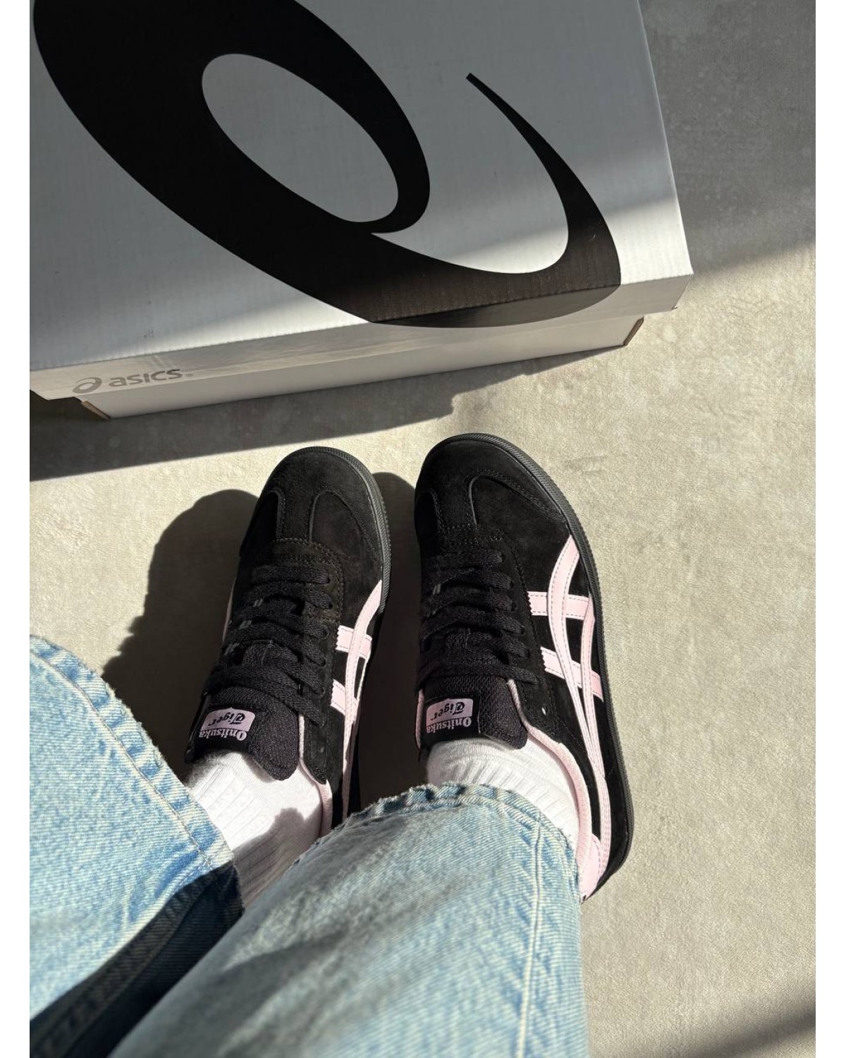 Asics Onitsuka Tiger Black Pink