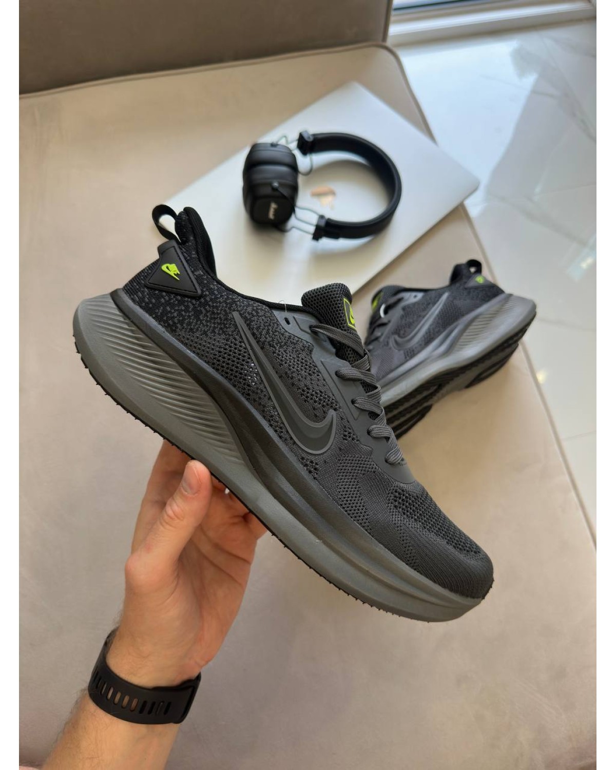 Nike Zoom Black Lime
