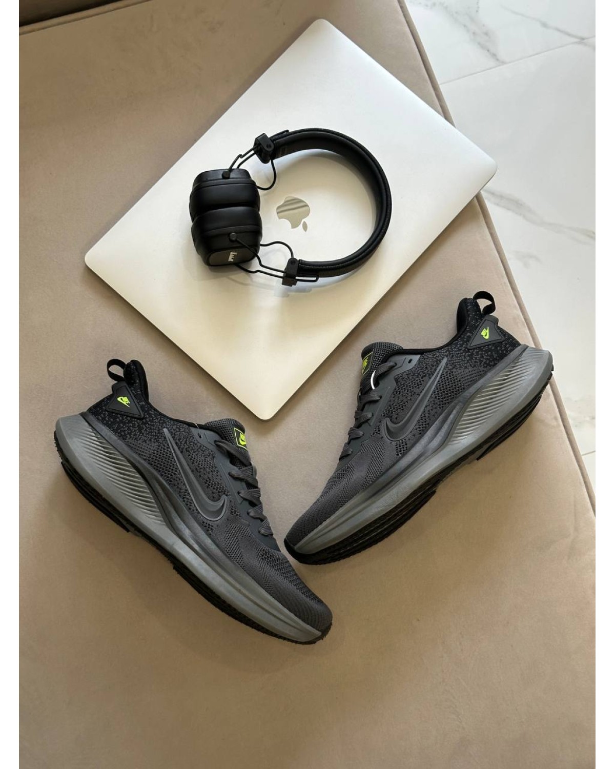 Nike Zoom Black Lime