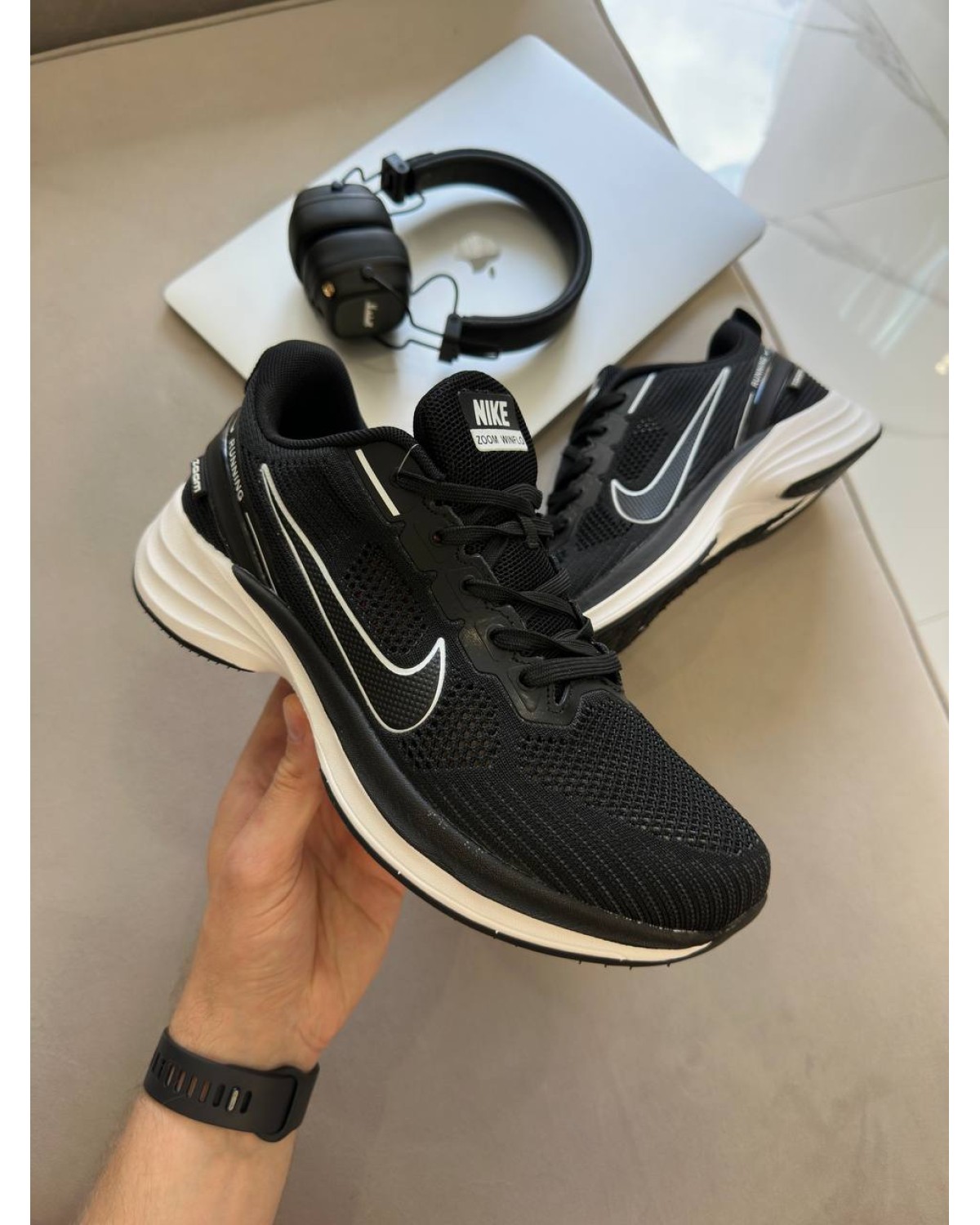 Nike Zoom Winflo Black White