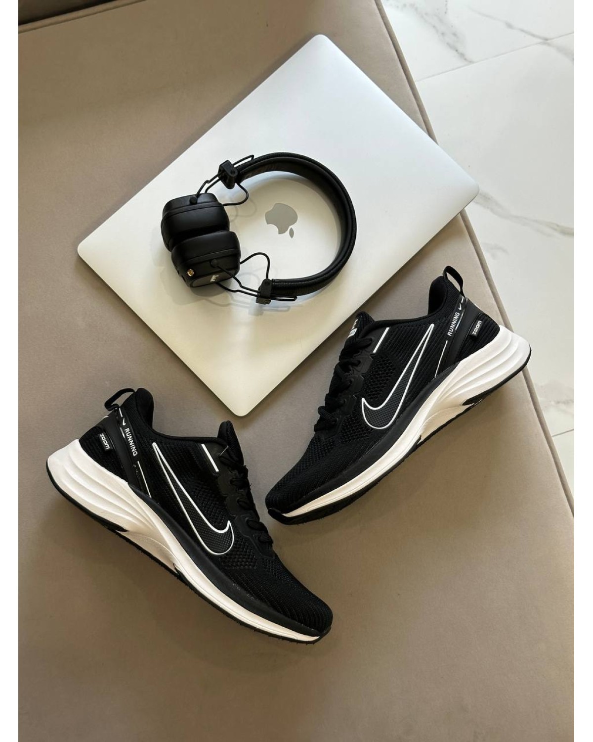 Nike Zoom Winflo Black White