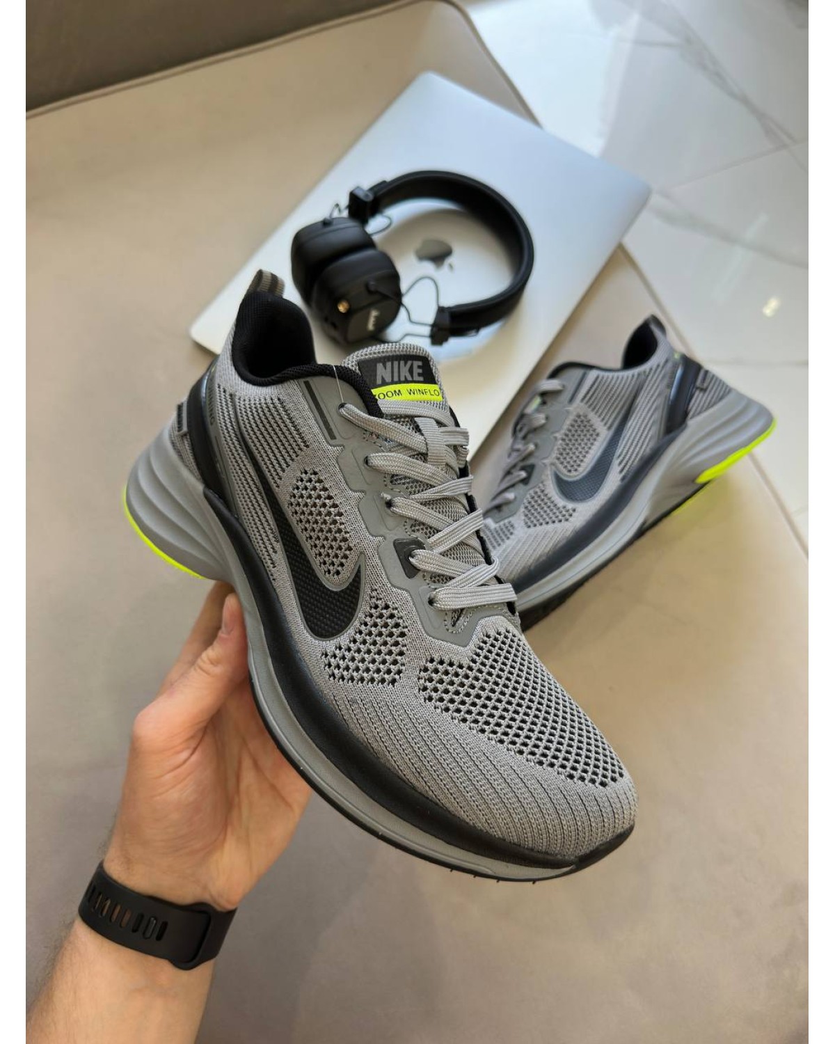 Nike Zoom Winflo Grey Lime