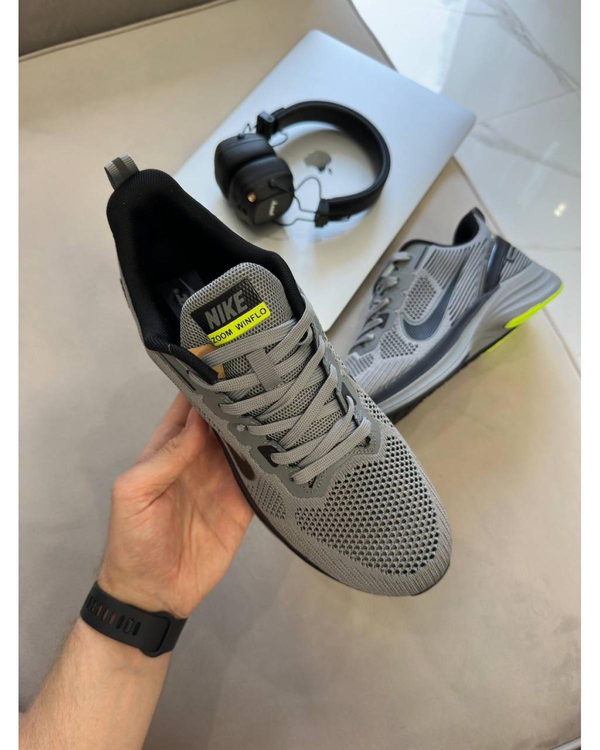 Nike Zoom Winflo Grey Lime