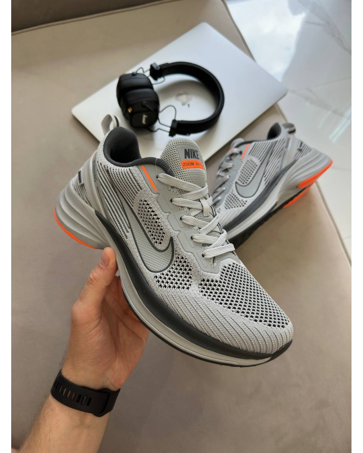 Nike Zoom Winflo Grey Orange