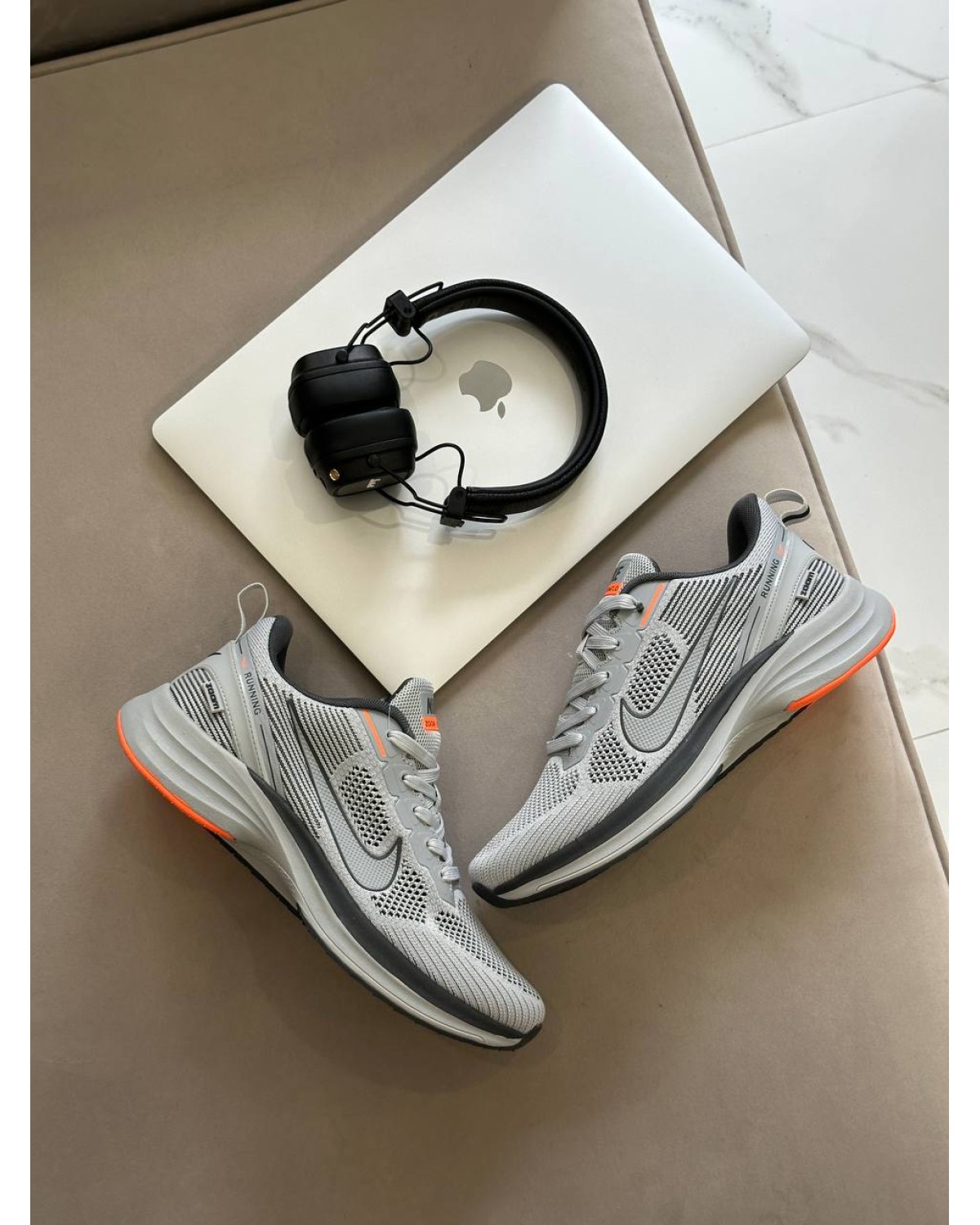 Nike Zoom Winflo Grey Orange