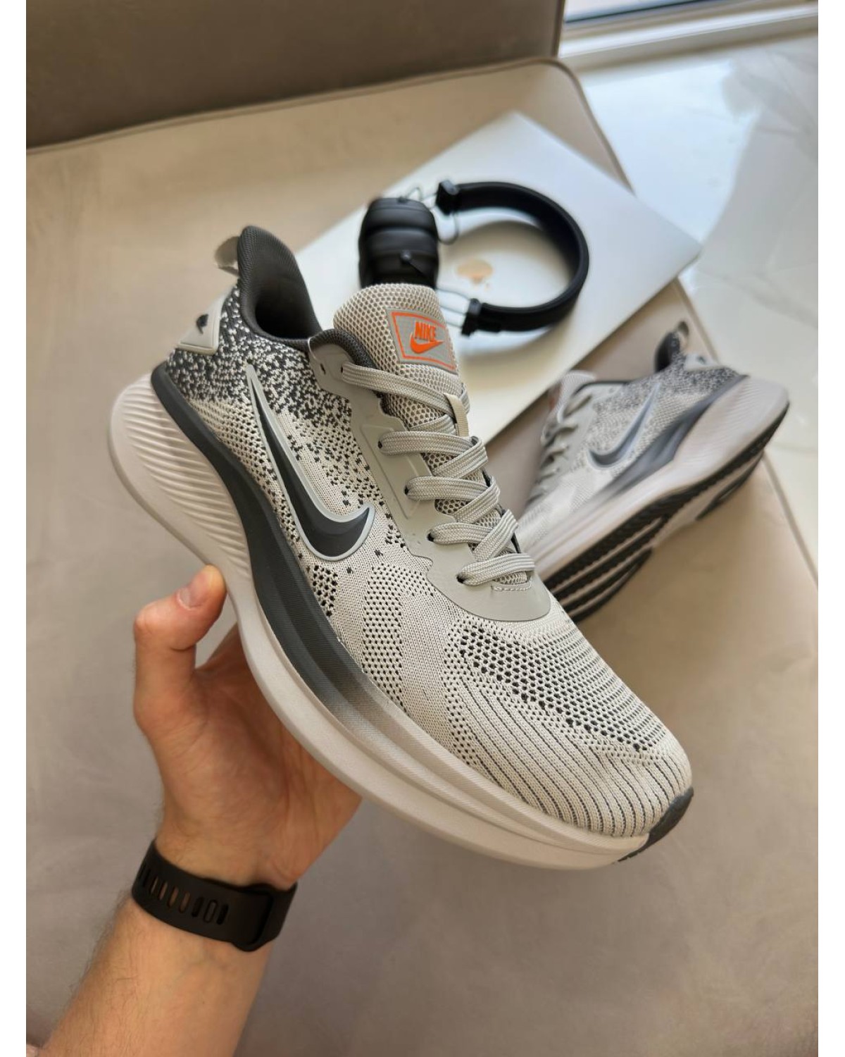 Nike Zoom Light Grey