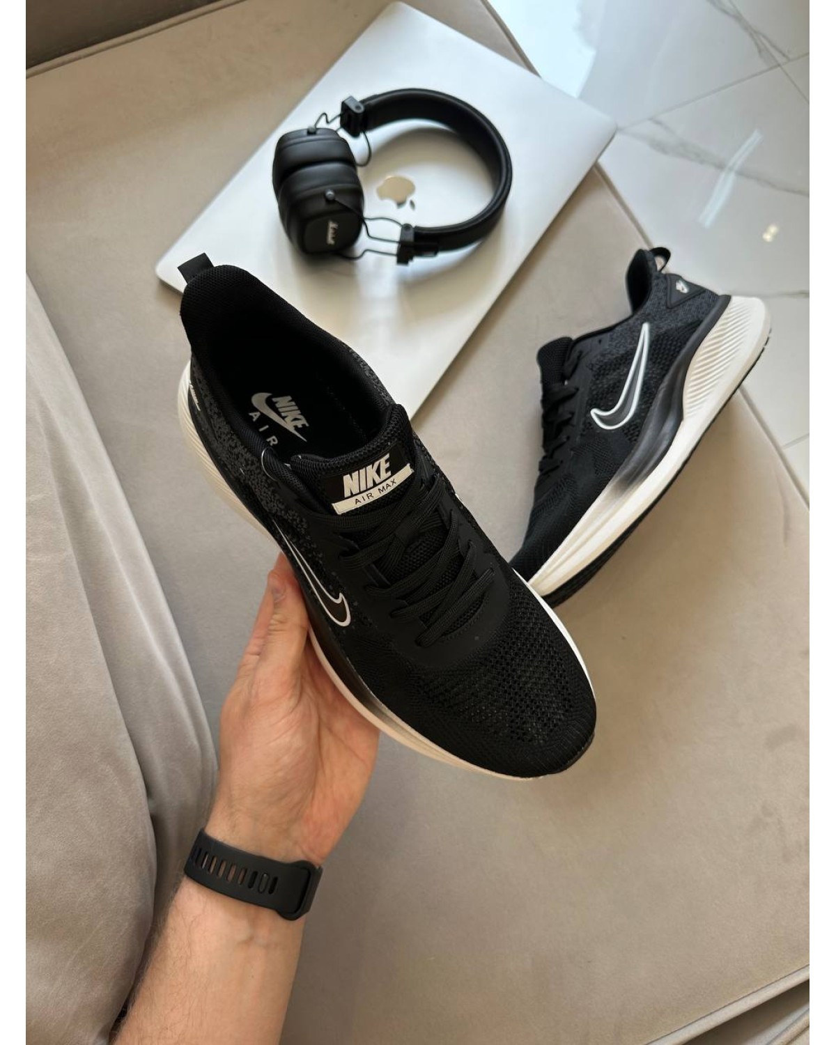 Nike Zoom Black White