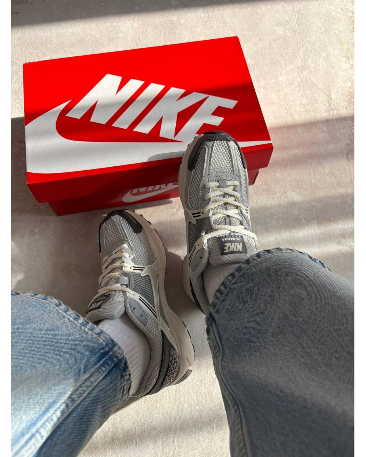 Nike Air Zoom Vomero 5 Grey Black