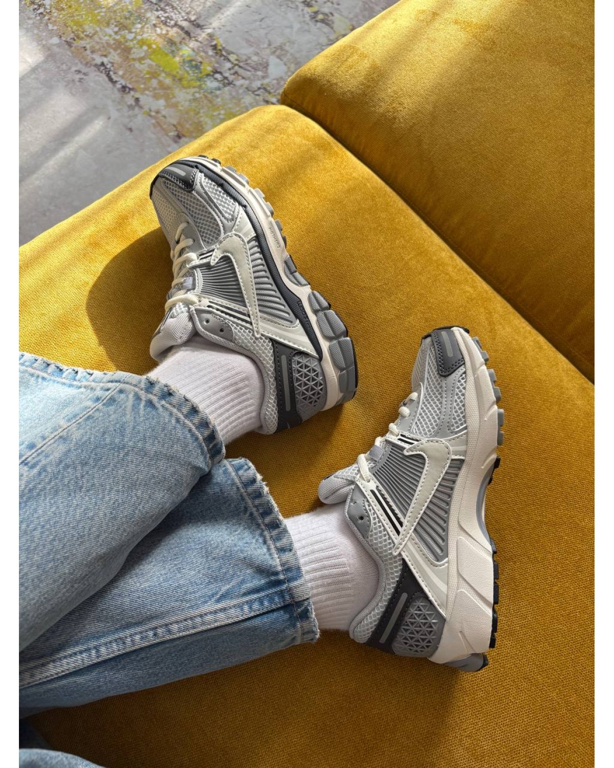 Nike Air Zoom Vomero 5 Grey Black