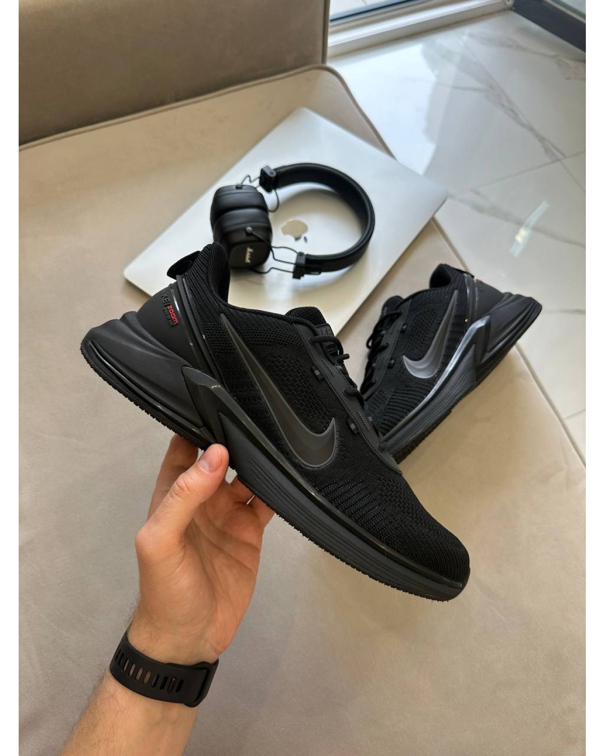 Nike Zoom Winflo Light Grey Orange