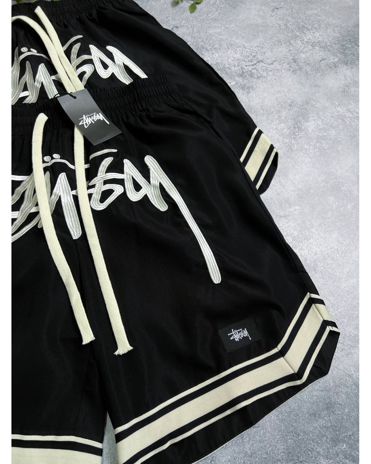 Шорти Stussy