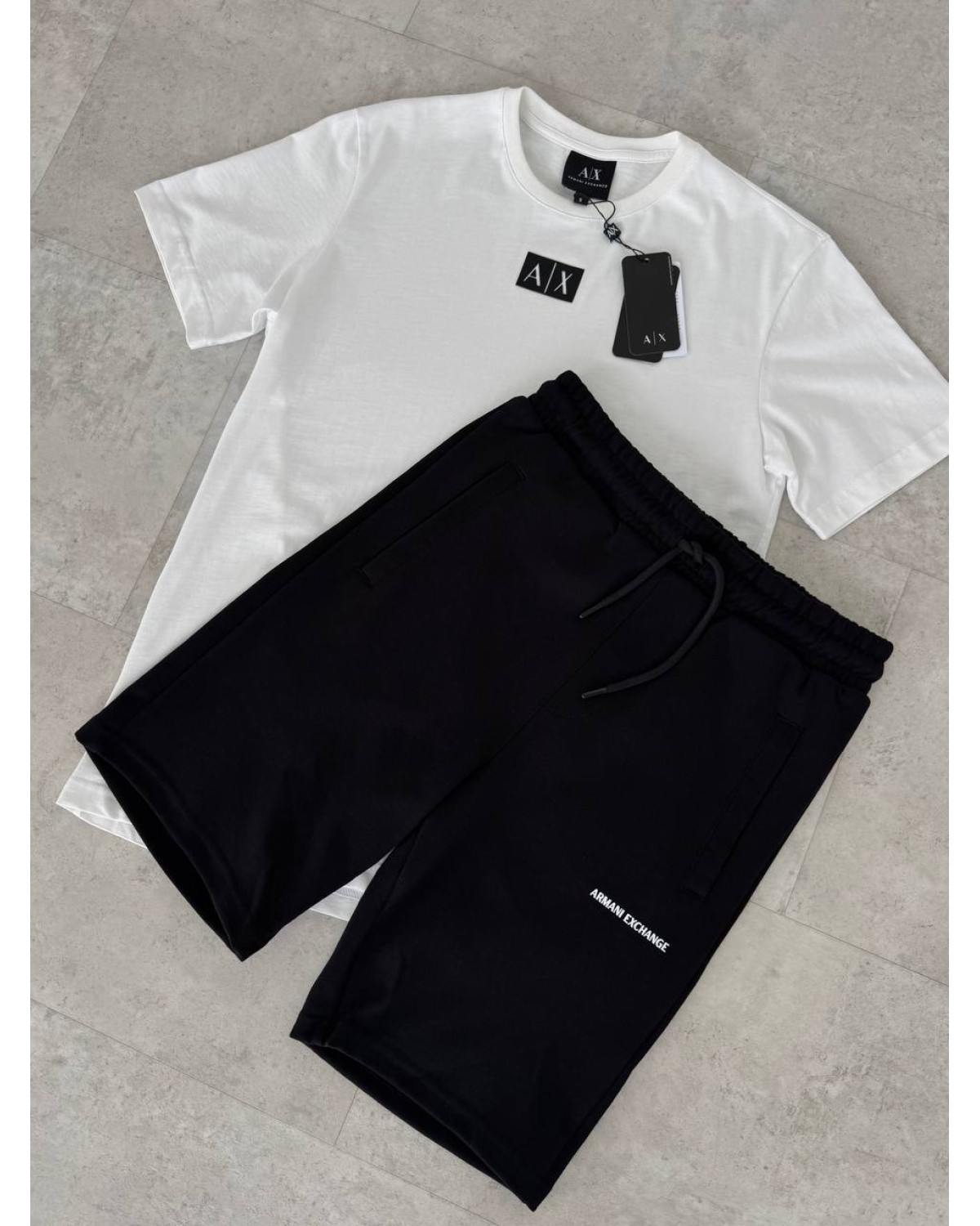 Літній костюм Armani