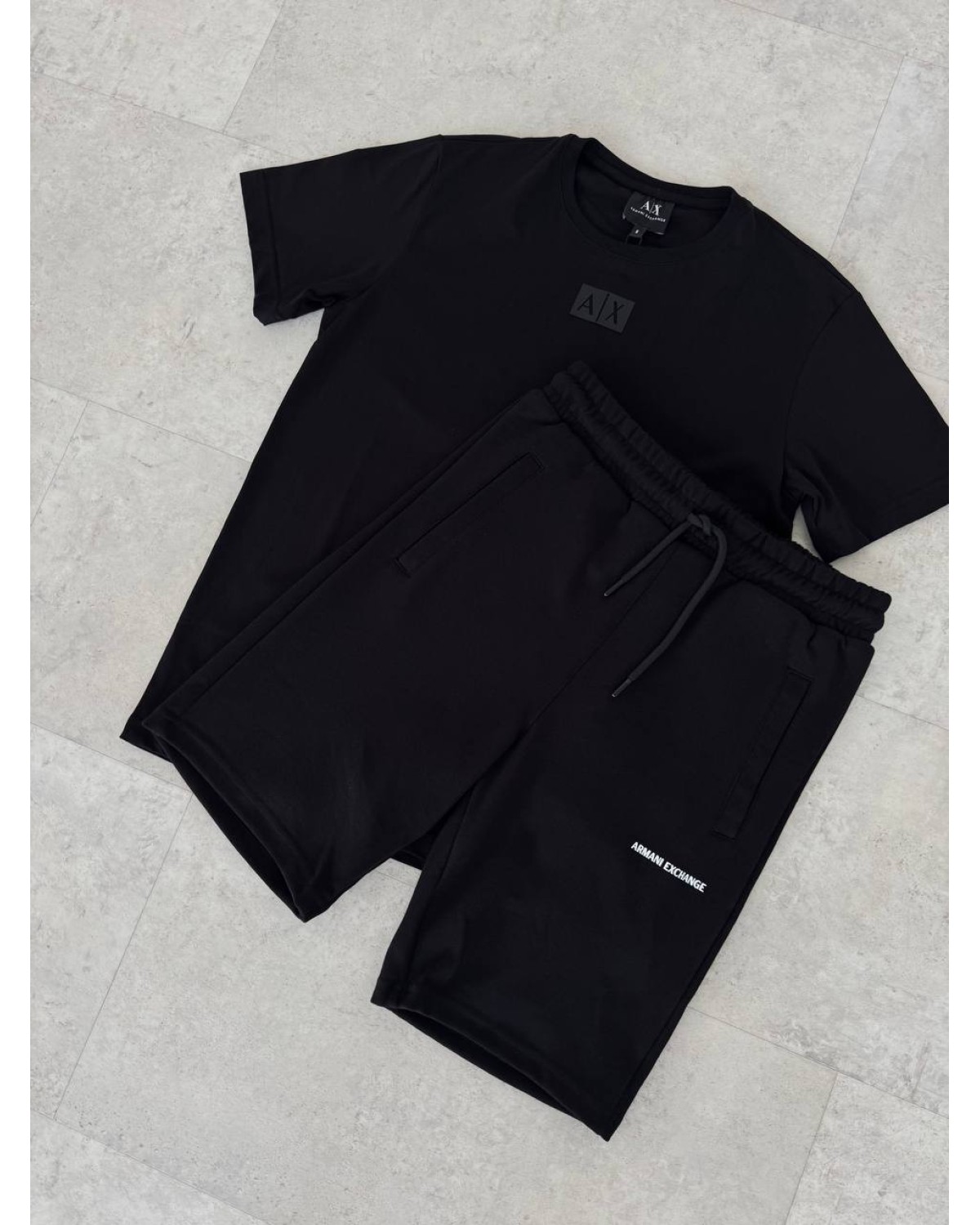 Літній костюм Armani