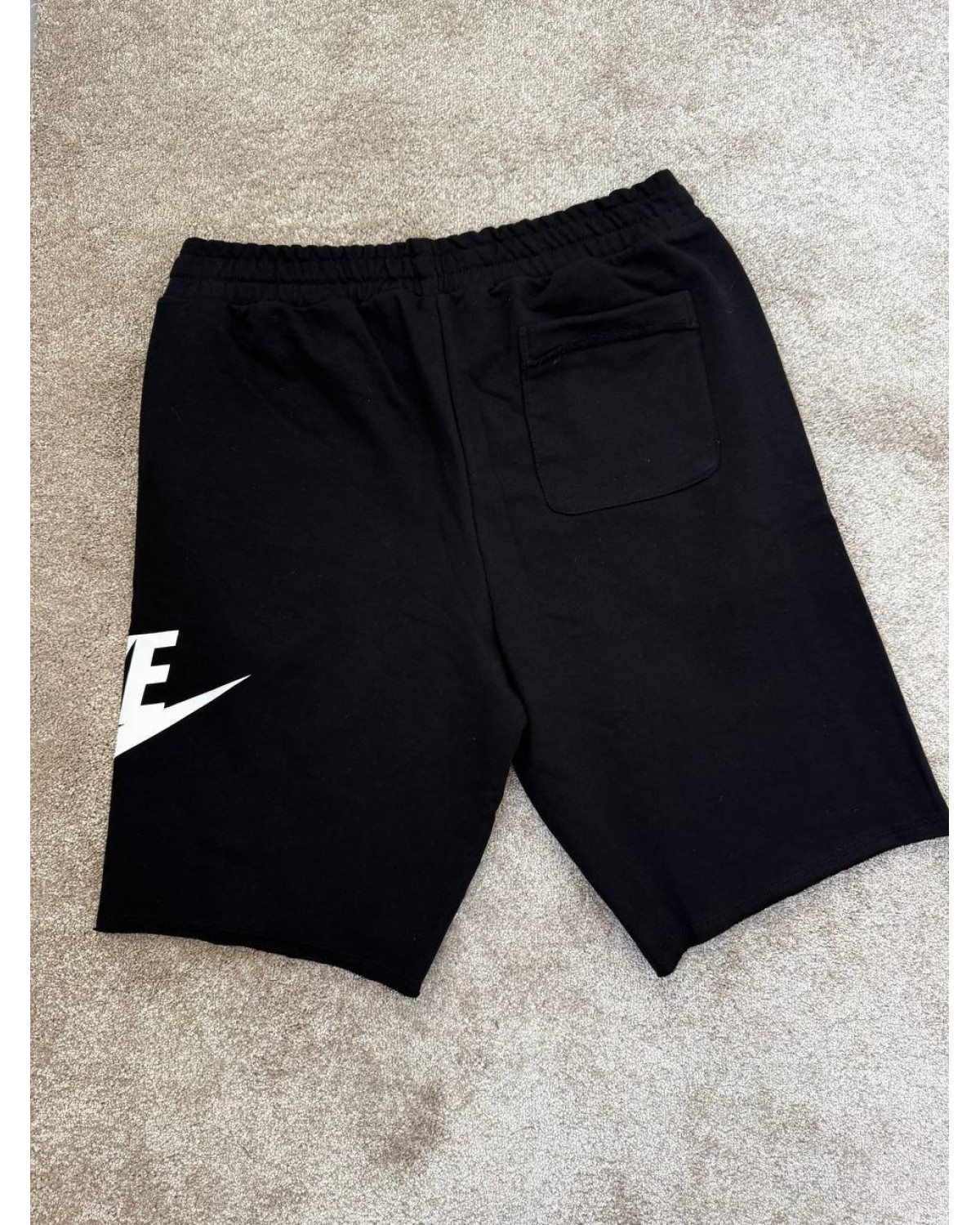 Шорти Nike