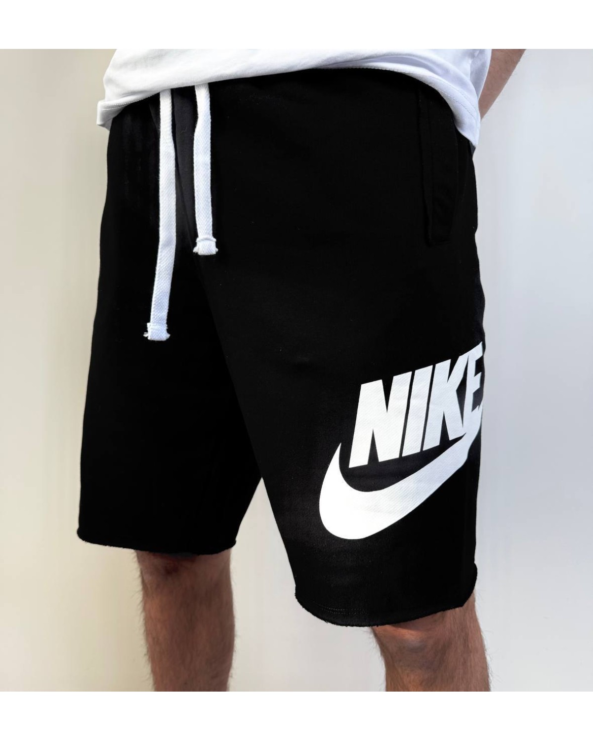 Шорти Nike