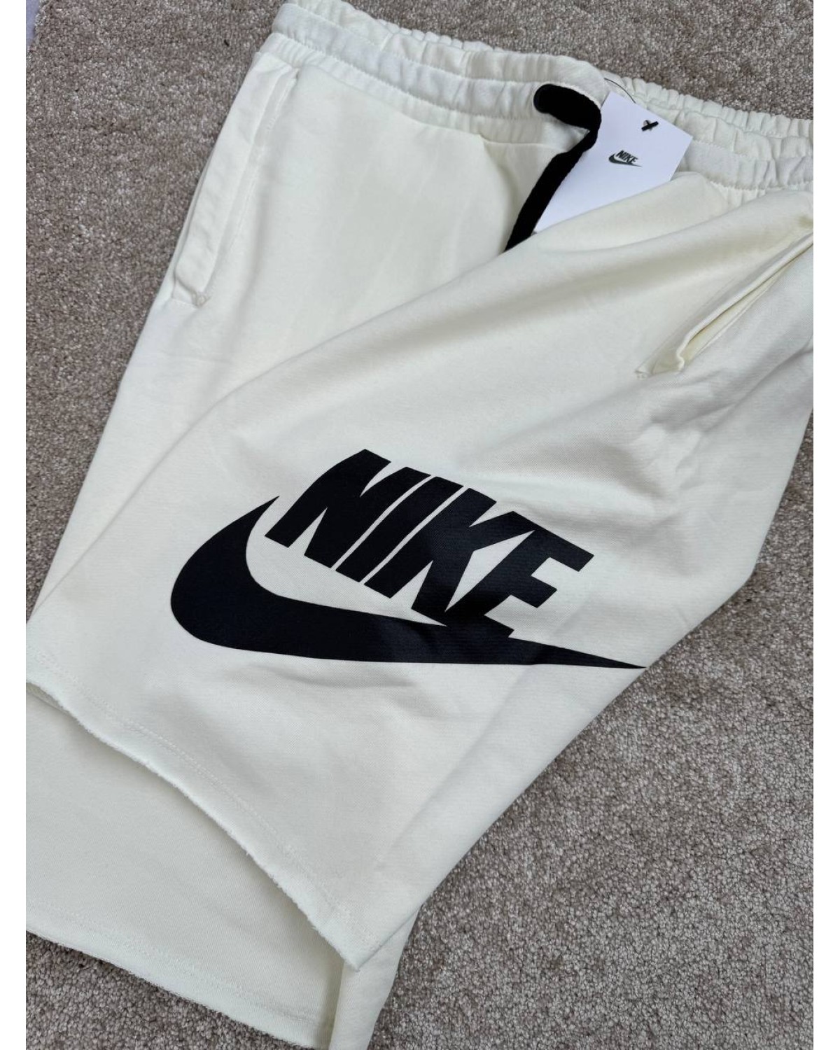 Шорти Nike