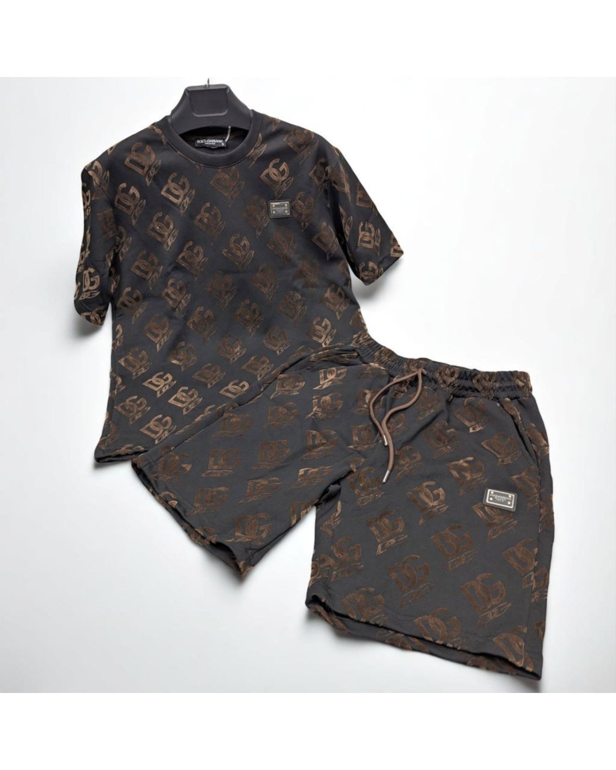 Костюм Dolce Gabbana