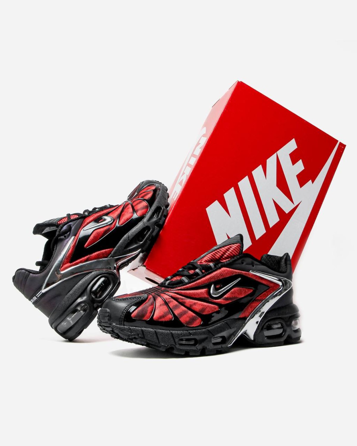 Skepta x Nike Air Max Tailwind v Black/Red