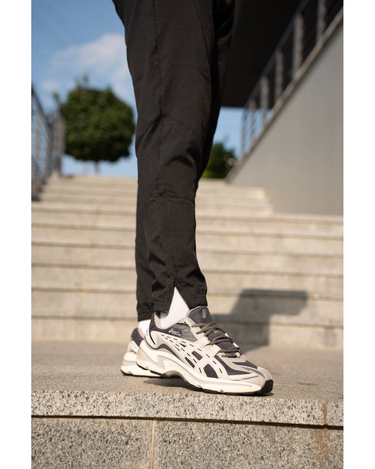 Asics Gel Preleus Grey 