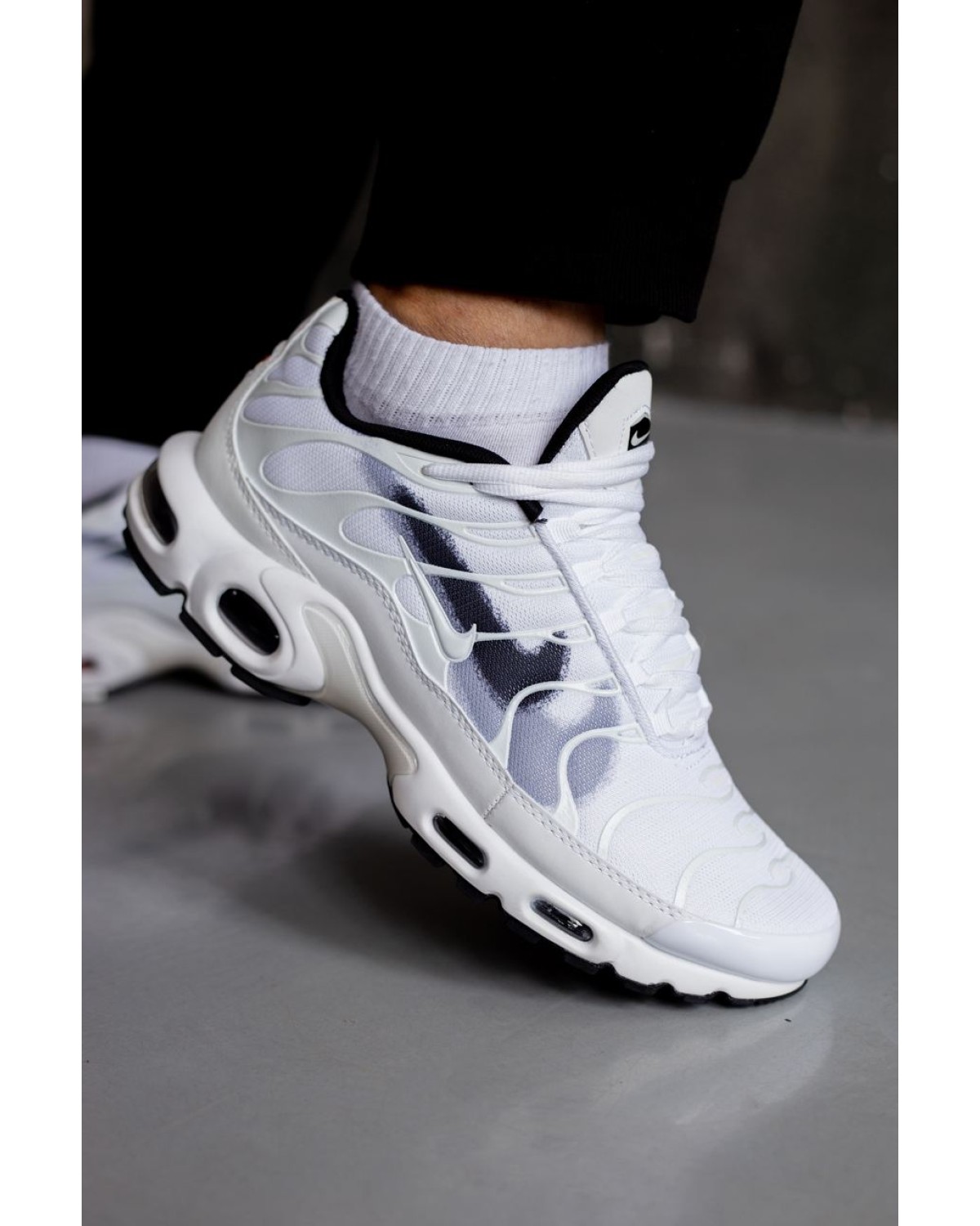 Nike Air Max TN Plus White/Black