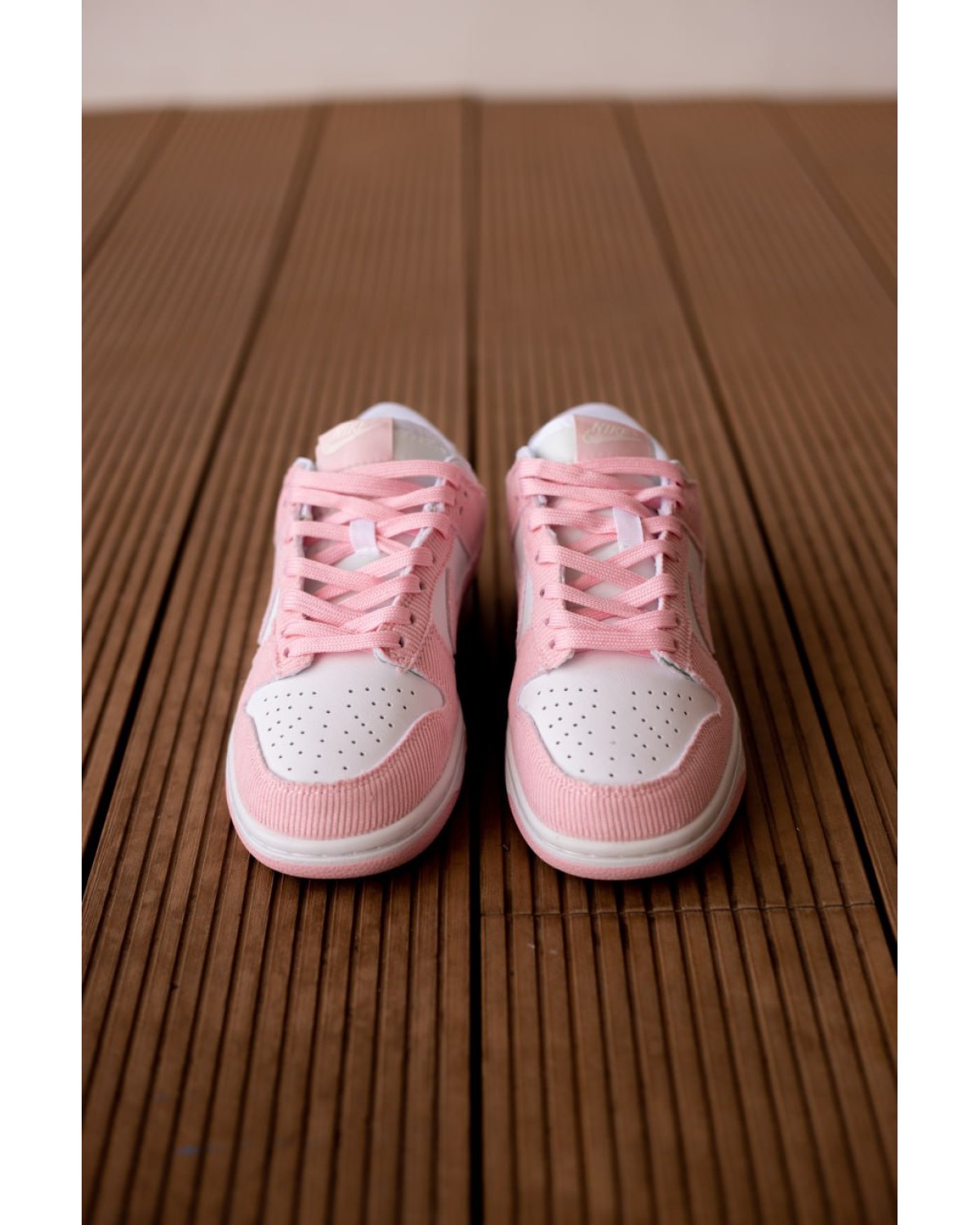 Nike Dunk Low «Pink Corduroy»