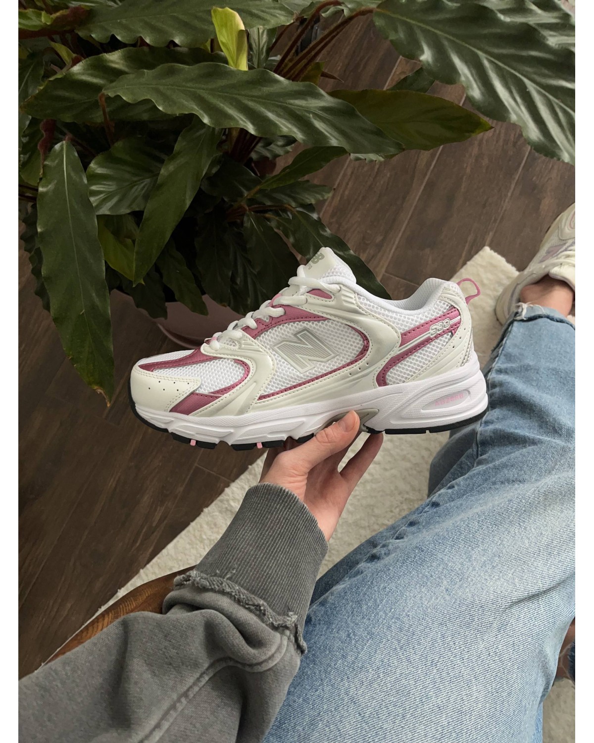 New Balance 530 Pink Metallic