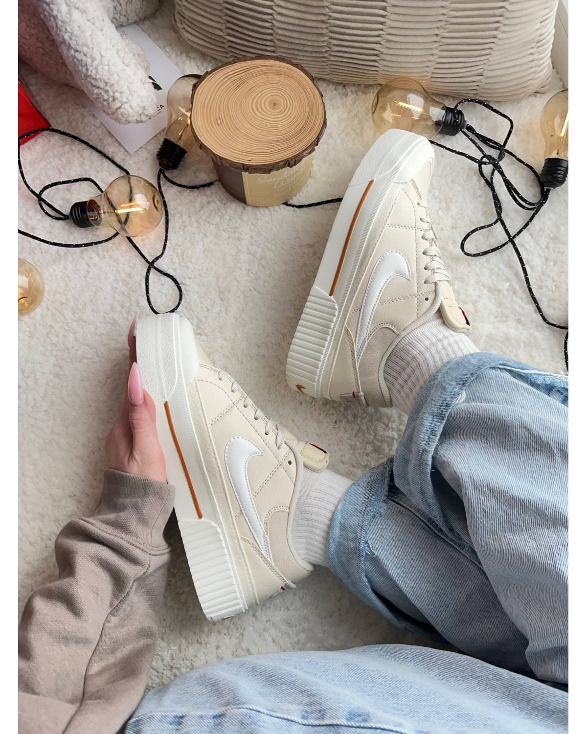 Nike Court Beige White