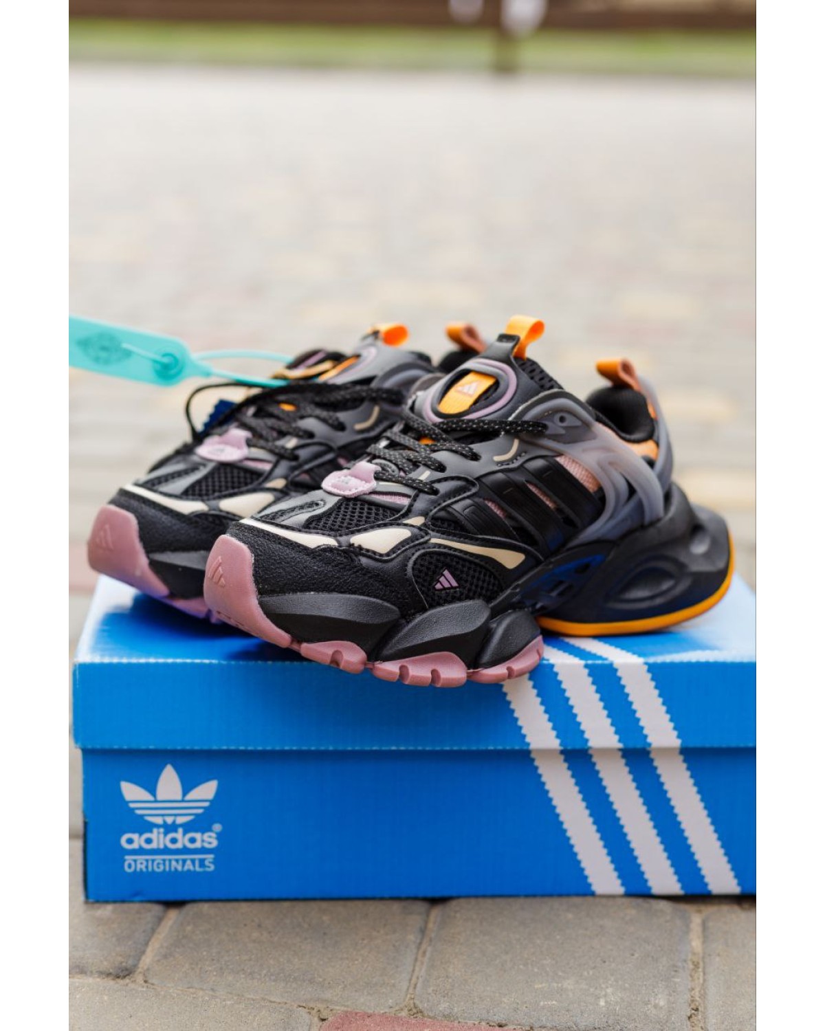 Adidas Vento XLG Black Orange