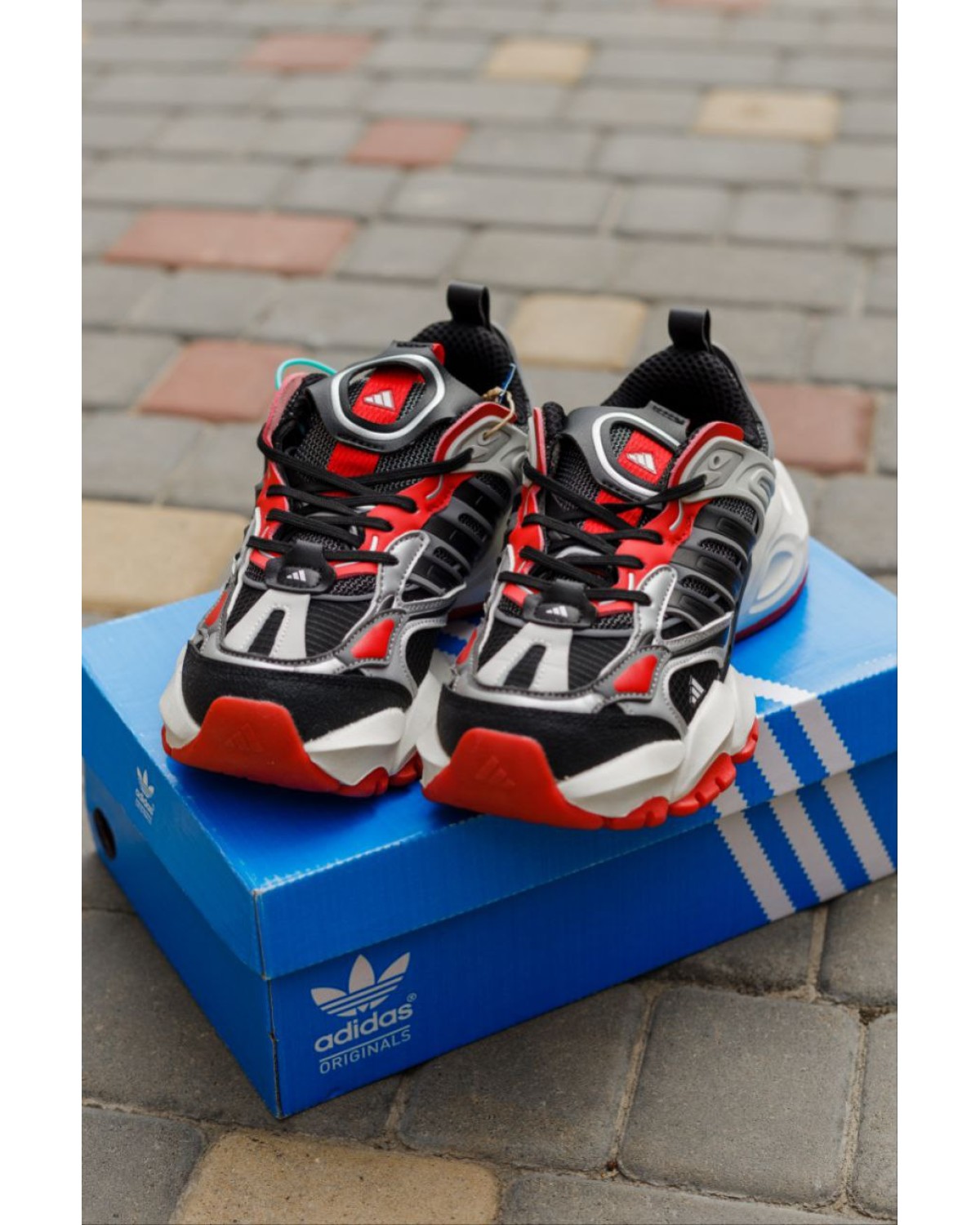 Adidas Vento XLG Black White Red