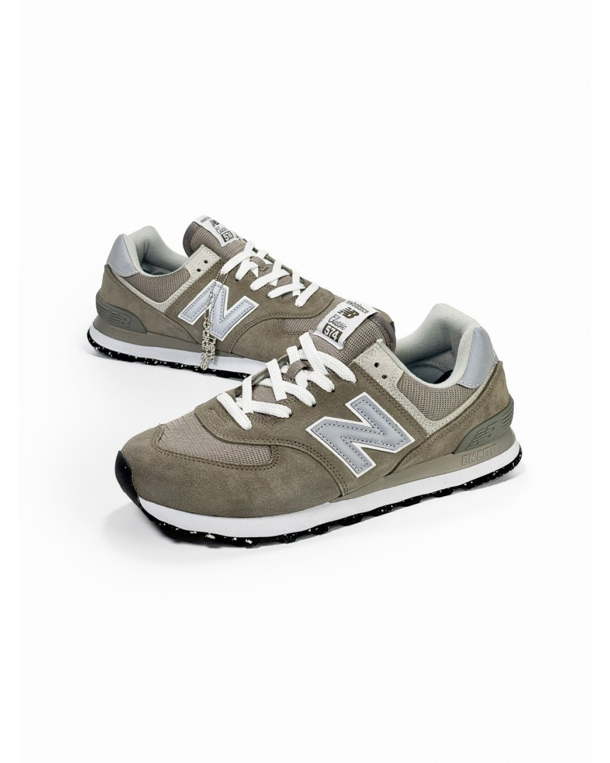 New Balance 574 Taupe